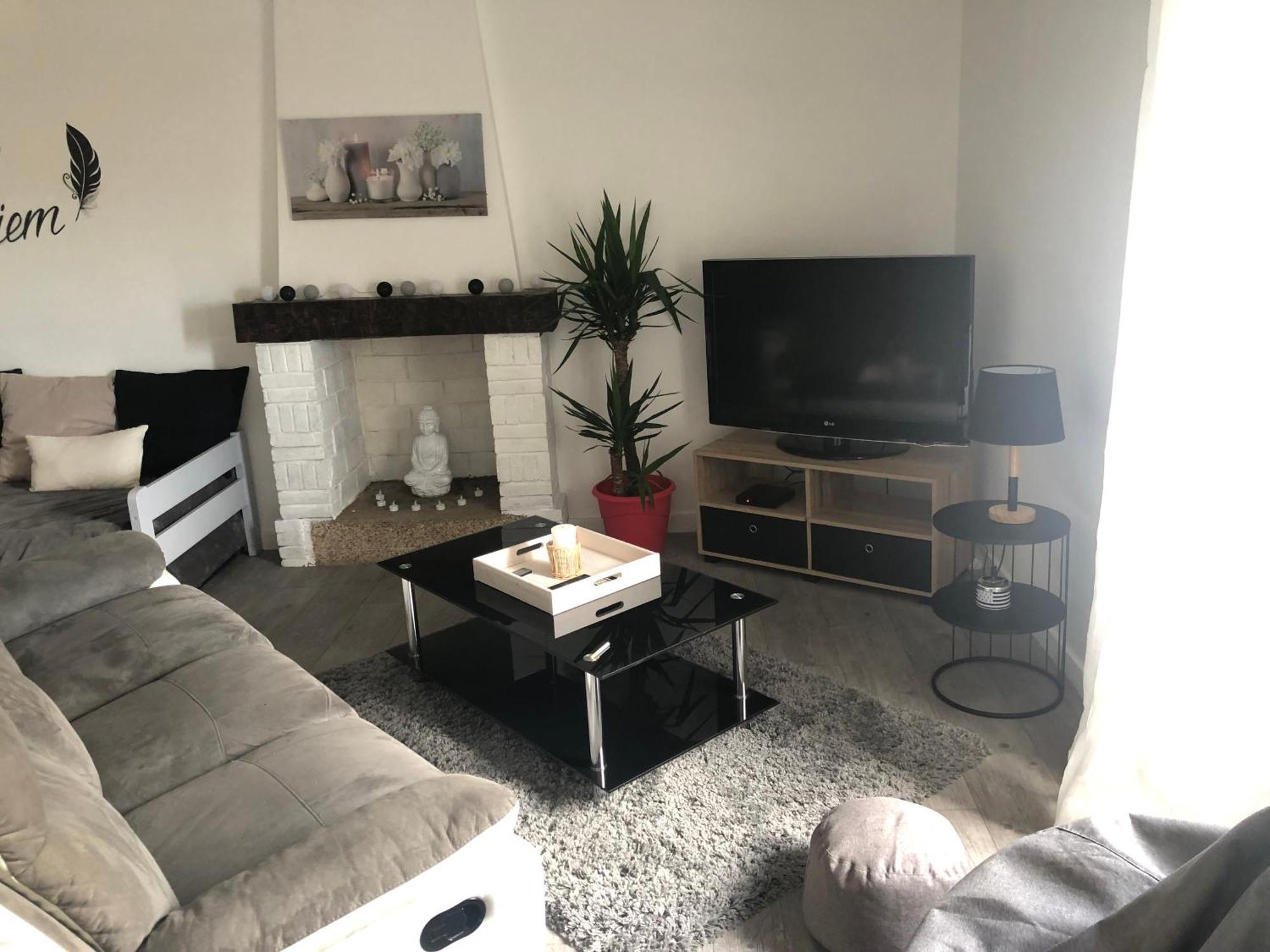 Loue Tres Bel App 75 M2 Deco Modern 150 M Port- Ville Close-Halles-Marche 15Mn Конкарно Екстериор снимка